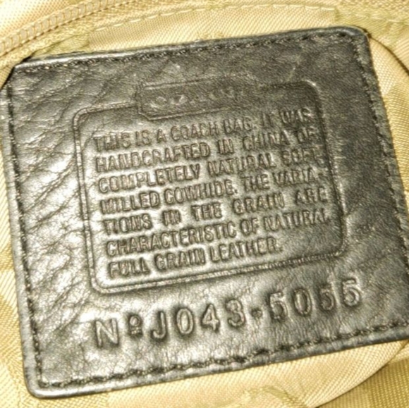 Coach purse - Picture 1 of 4